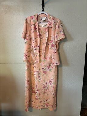 karin stevens Peach Floral Two-Piece Set with Pink and Green Accents
